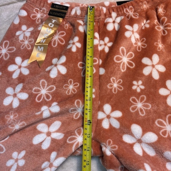 NWT Pajama Pants 2XL I Believe Cozy Fleece Stretch Smoothing Waistband Slimming - Picture 12 of 14